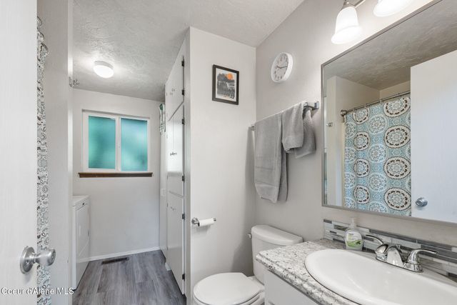 1505 E 1st Ave, Post Falls, ID 83854