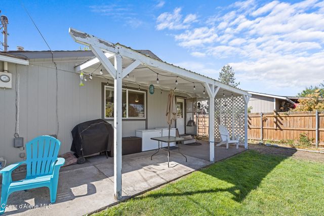 1505 E 1st Ave, Post Falls, ID 83854