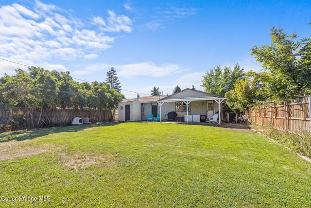 1505 E 1st Ave, Post Falls, ID 83854