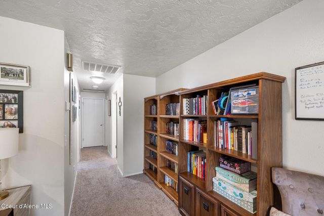 1505 E 1st Ave, Post Falls, ID 83854