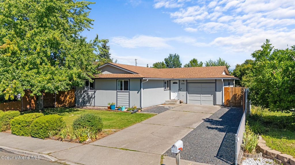 1505 E 1st Ave, Post Falls, ID 83854