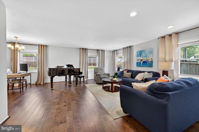 3905 CARVEL LN, Bowie, MD 20715