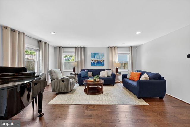 3905 CARVEL LN, Bowie, MD 20715