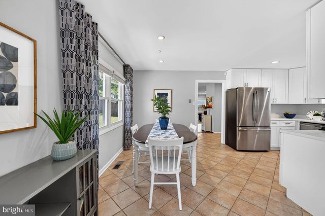 3905 CARVEL LN, Bowie, MD 20715