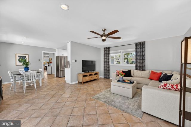 3905 CARVEL LN, Bowie, MD 20715