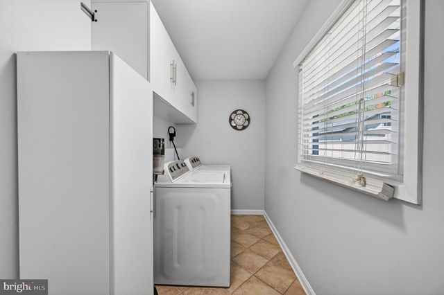 3905 CARVEL LN, Bowie, MD 20715