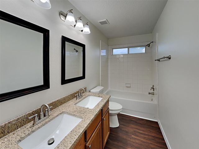 38215 E Sulphur Creek Drive, Magnolia, TX 77355