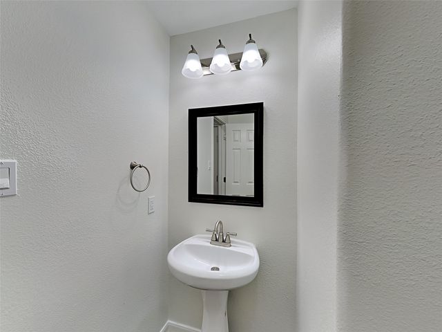 38215 E Sulphur Creek Drive, Magnolia, TX 77355