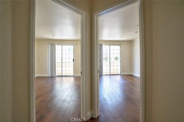 930 N Doheny 303, West Hollywood, CA 90069