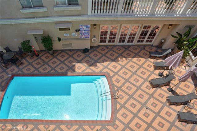 930 N Doheny 303, West Hollywood, CA 90069
