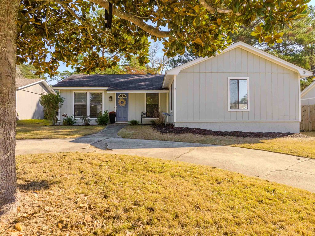 3305 Vassar Court, Tallahassee, FL 32309