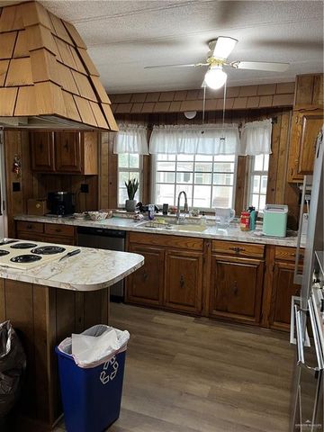 3122 Sonora Drive, Weslaco, TX 78596