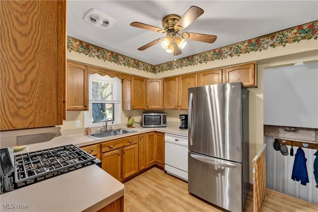 8199 Wright Road, Broadview Heights, OH 44147