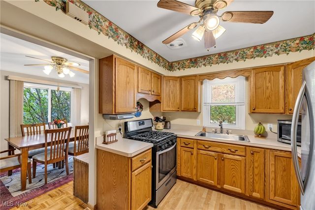 8199 Wright Road, Broadview Heights, OH 44147