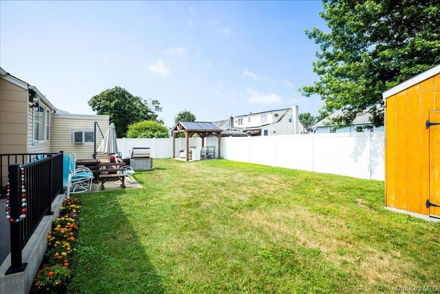 17 Joludow Drive, Massapequa Park, NY 11762