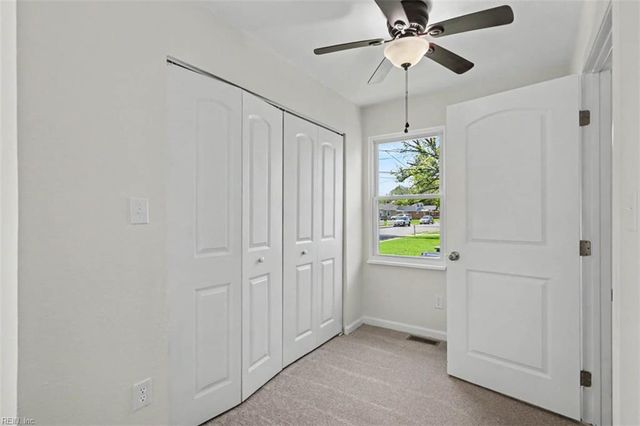 102 W Kelly AVE, Hampton, VA 23663