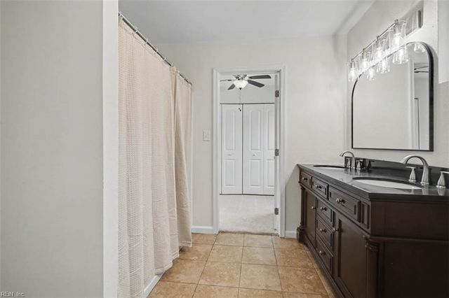 102 W Kelly AVE, Hampton, VA 23663