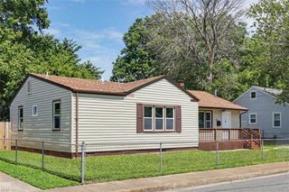 102 W Kelly AVE, Hampton, VA 23663