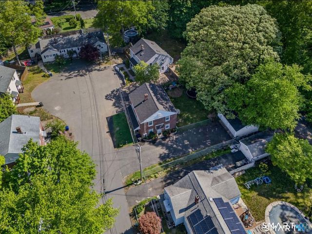 199 Dupont Place, Bridgeport, CT 06610