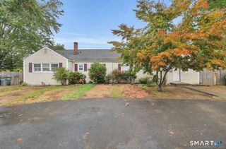 199 Dupont Place, Bridgeport, CT 06610