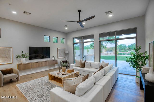 27717 N 67TH Place, Scottsdale, AZ 85266