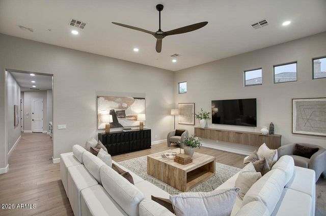 27717 N 67TH Place, Scottsdale, AZ 85266