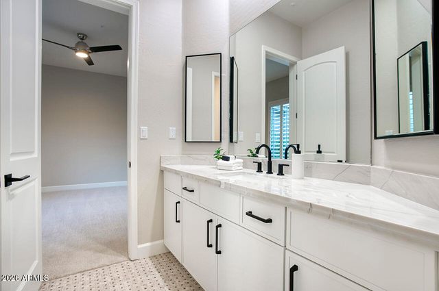 27717 N 67TH Place, Scottsdale, AZ 85266