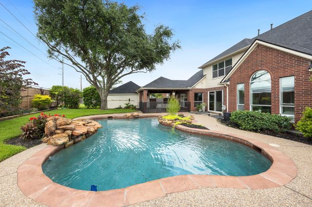 1914 Rosewood Lane, Sugar Land, TX 77479
