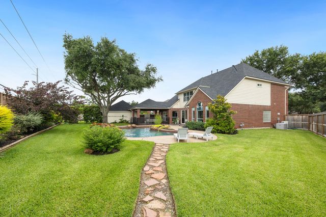 1914 Rosewood Lane, Sugar Land, TX 77479