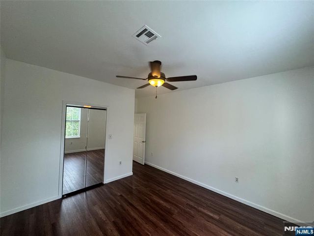 225 Halladay Street 2B, Jersey City, NJ 07304