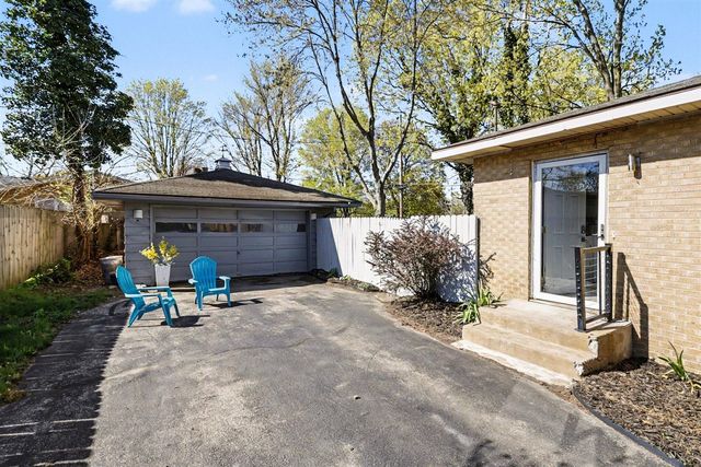342 E Napier Avenue, Benton Harbor, MI 49022