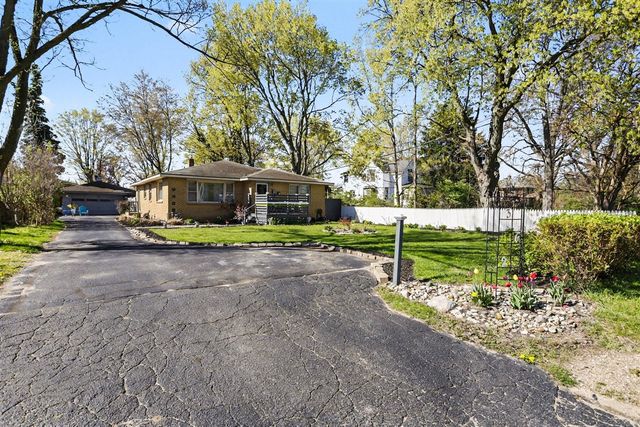 342 E Napier Avenue, Benton Harbor, MI 49022