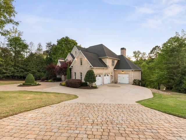 303 Cypress Point Court, Spartanburg, SC 29306