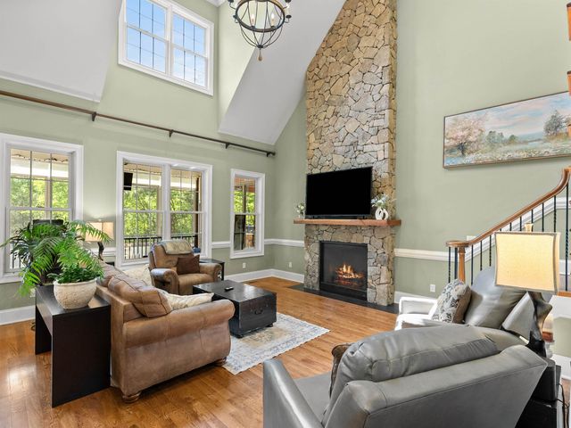 303 Cypress Point Court, Spartanburg, SC 29306