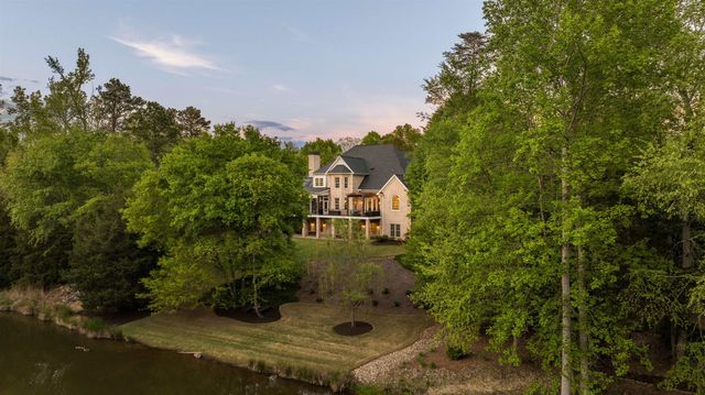 303 Cypress Point Court, Spartanburg, SC 29306