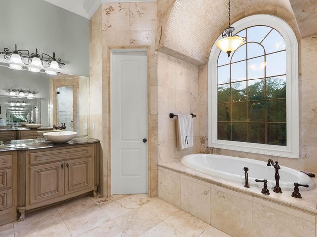 303 Cypress Point Court, Spartanburg, SC 29306