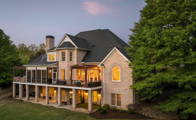 303 Cypress Point Court, Spartanburg, SC 29306
