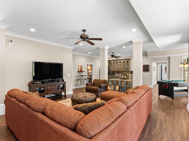 303 Cypress Point Court, Spartanburg, SC 29306