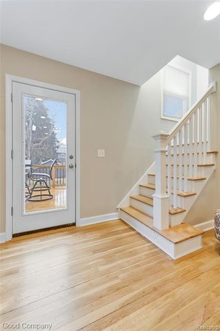 824 Florence Avenue, Royal Oak, MI 48067