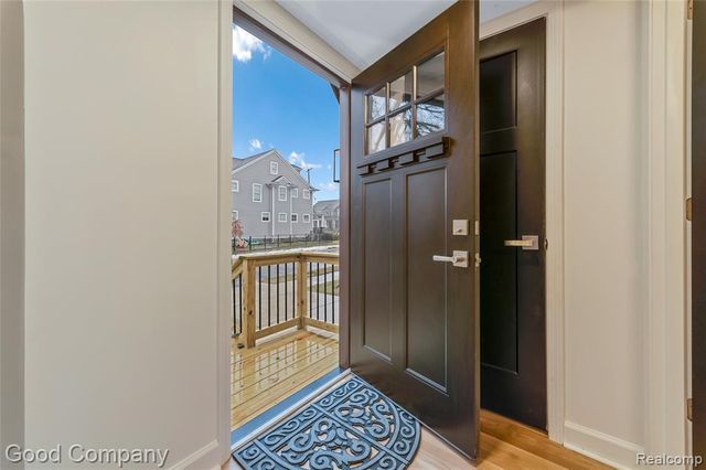 824 Florence Avenue, Royal Oak, MI 48067