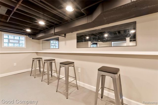 824 Florence Avenue, Royal Oak, MI 48067