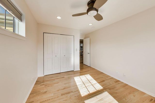 2366 N MOSELEY Court, Palatine, IL 60074