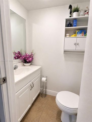 5611 W 25th Court 8A, Hialeah, FL 33016