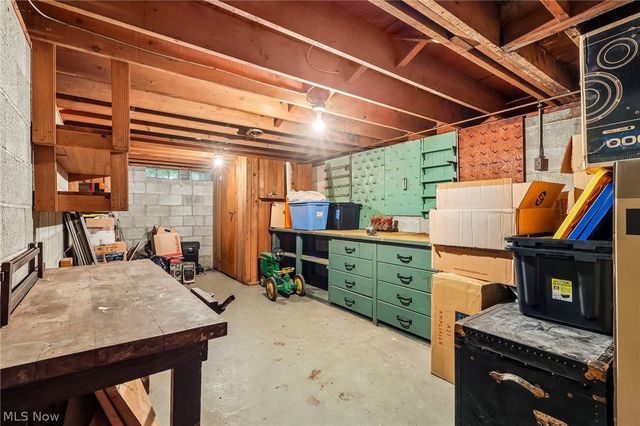 691 Madison Avenue, Painesville Twp, OH 44077