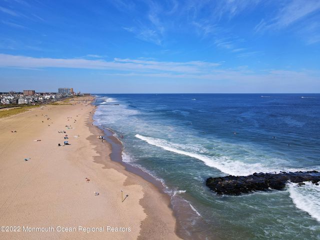 417 15th Avenue, Belmar, NJ 07719