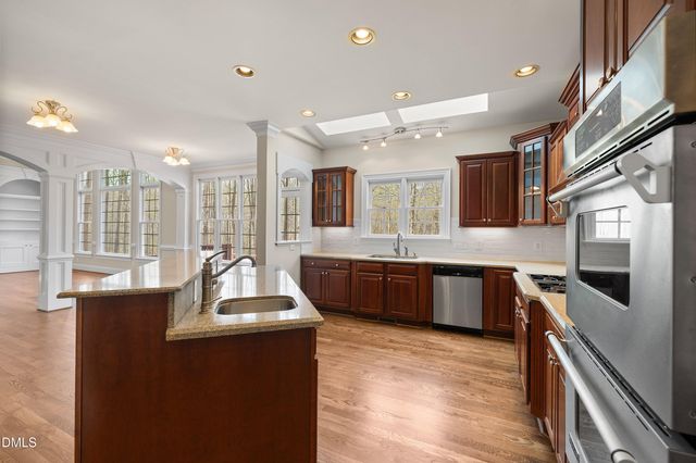 1525 Eglantyne Court, Raleigh, NC 27613