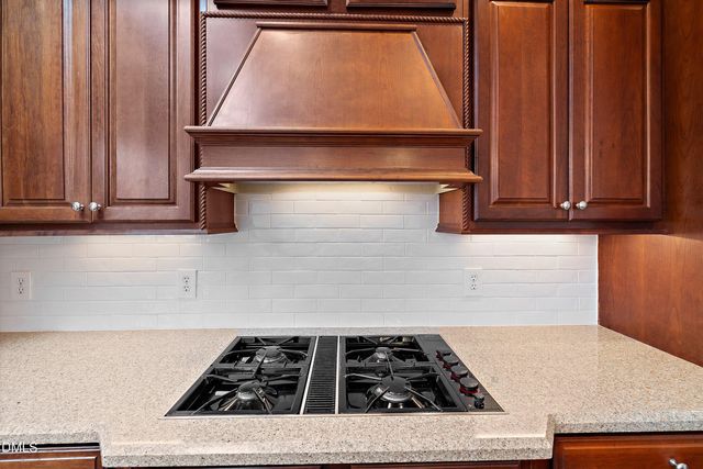 1525 Eglantyne Court, Raleigh, NC 27613