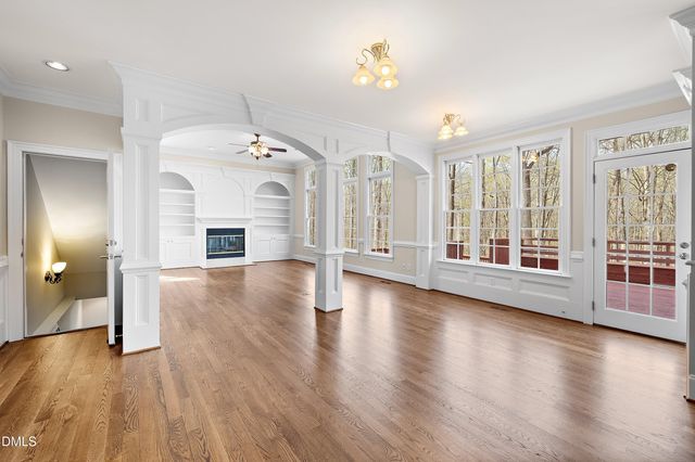 1525 Eglantyne Court, Raleigh, NC 27613