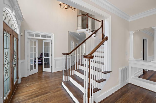 1525 Eglantyne Court, Raleigh, NC 27613