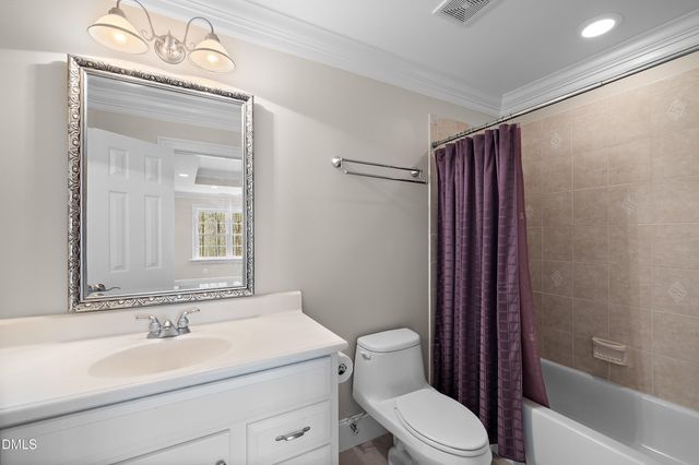 1525 Eglantyne Court, Raleigh, NC 27613